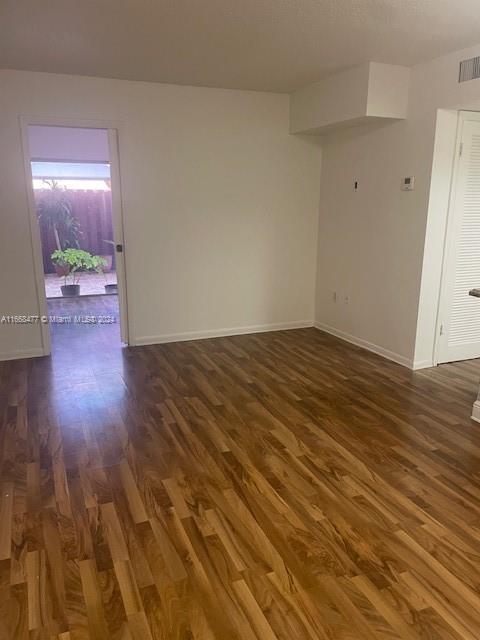 UNIVERSITY TRAIL - Residential