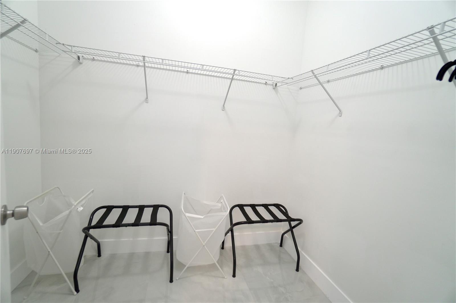 HARDWICK HEIGHTS - Residential Lease