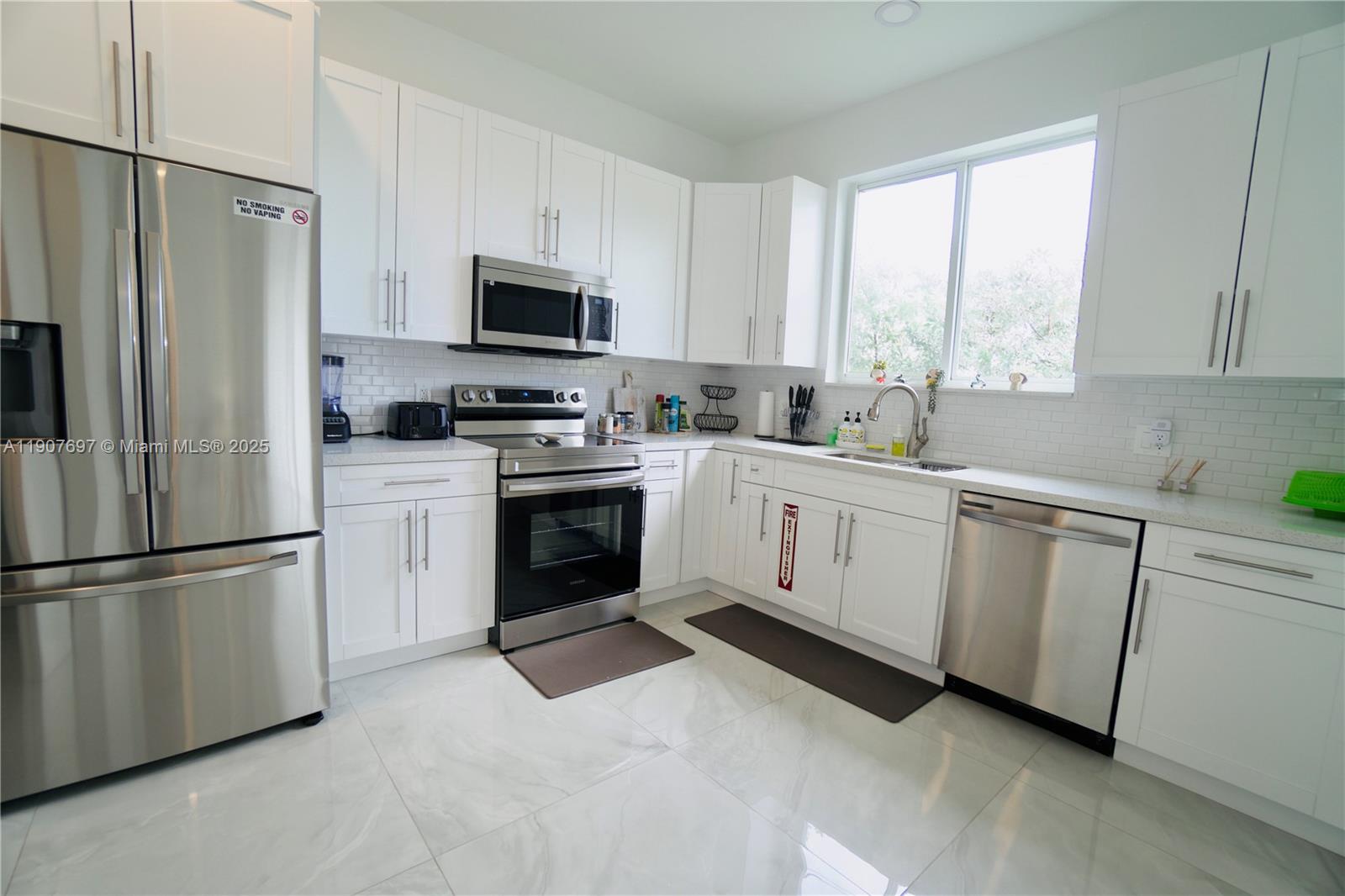 HARDWICK HEIGHTS - Residential Lease