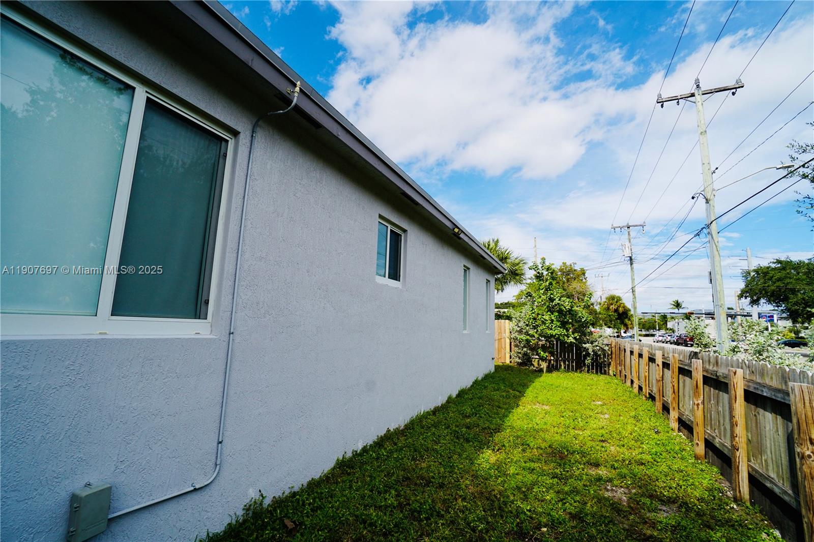 HARDWICK HEIGHTS - Residential Lease