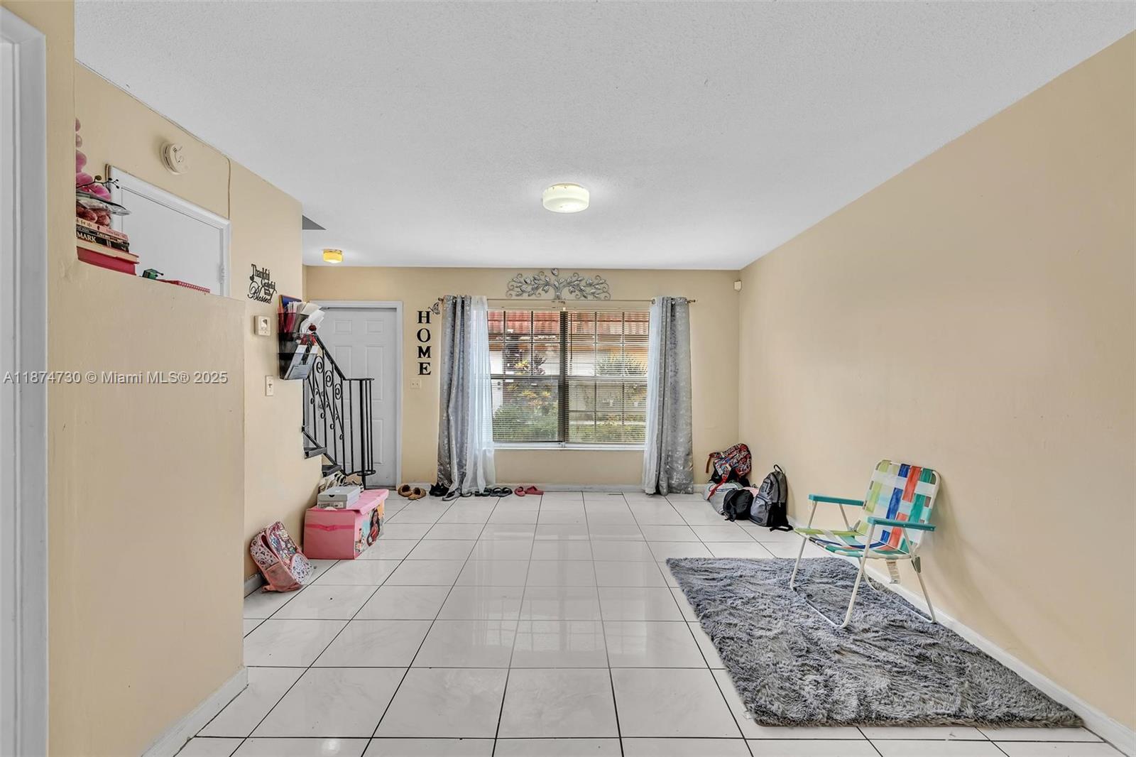 ROYAL OAKS TOWNHOUSE 5 CO - Residential