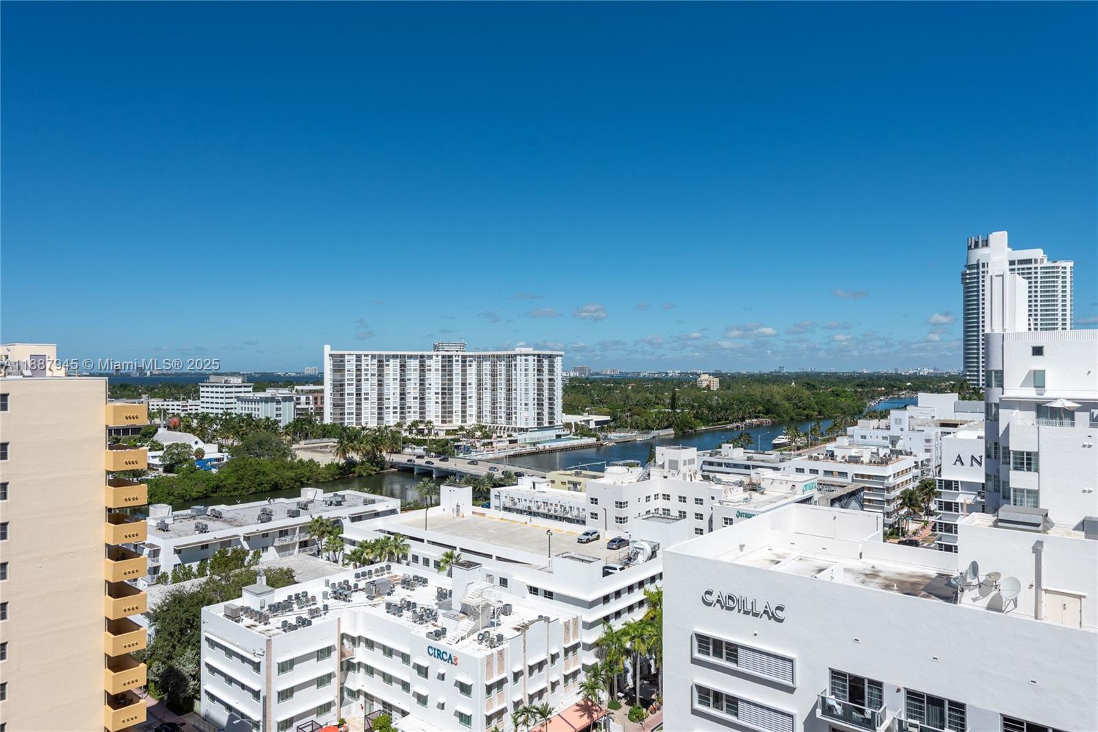 MOSAIC ON MIAMI BEACH - Residential