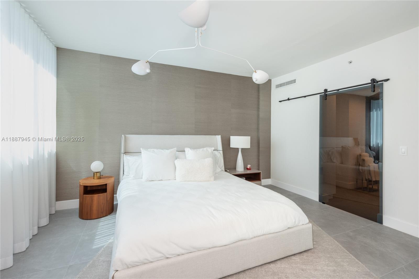 MOSAIC ON MIAMI BEACH - Residential