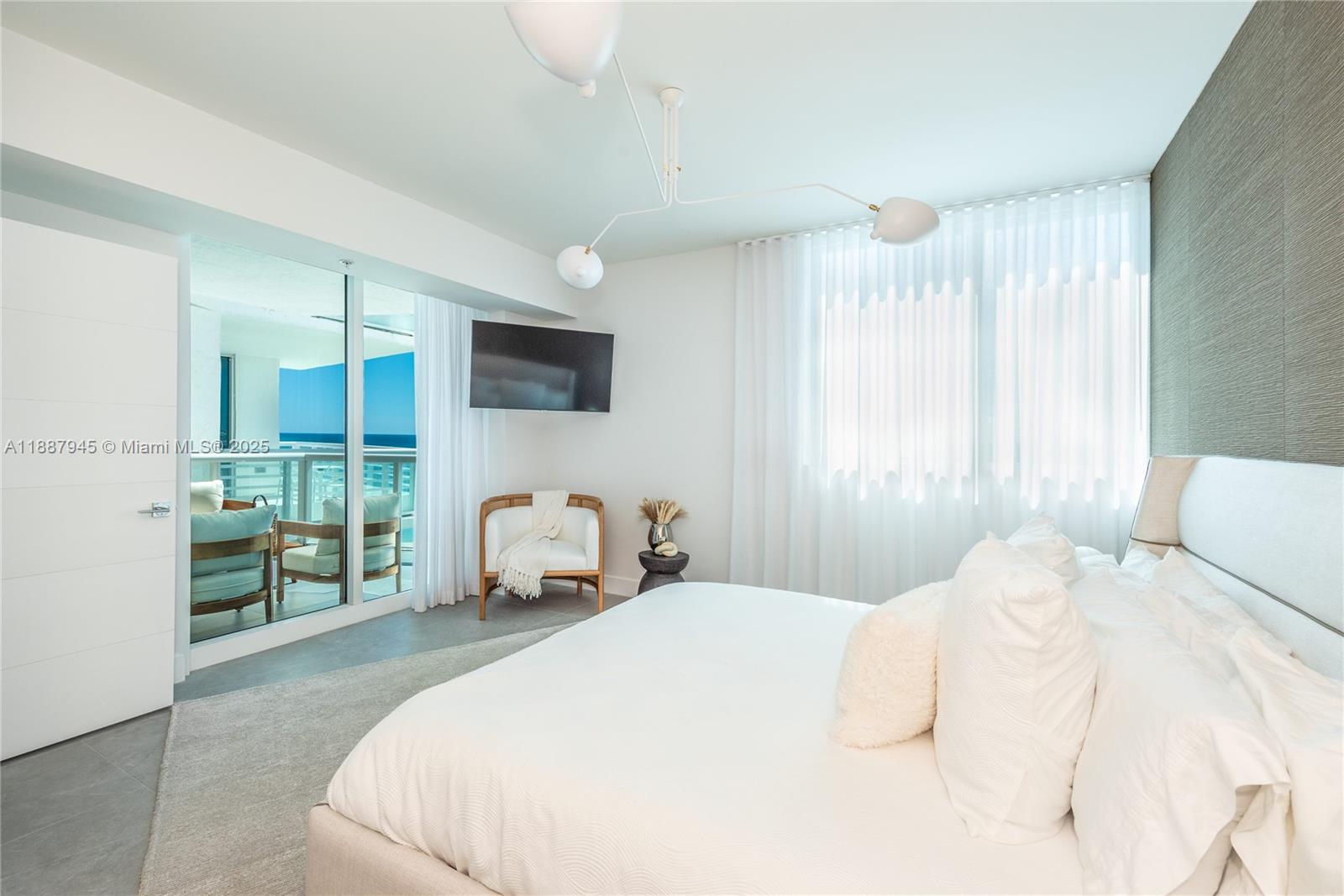 MOSAIC ON MIAMI BEACH - Residential