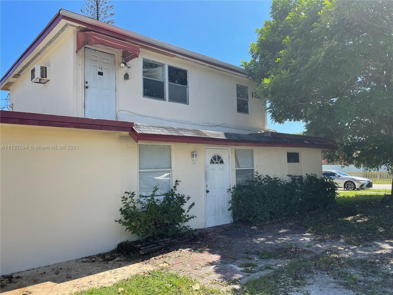 HOLLYWOOD PARK - Residential Income