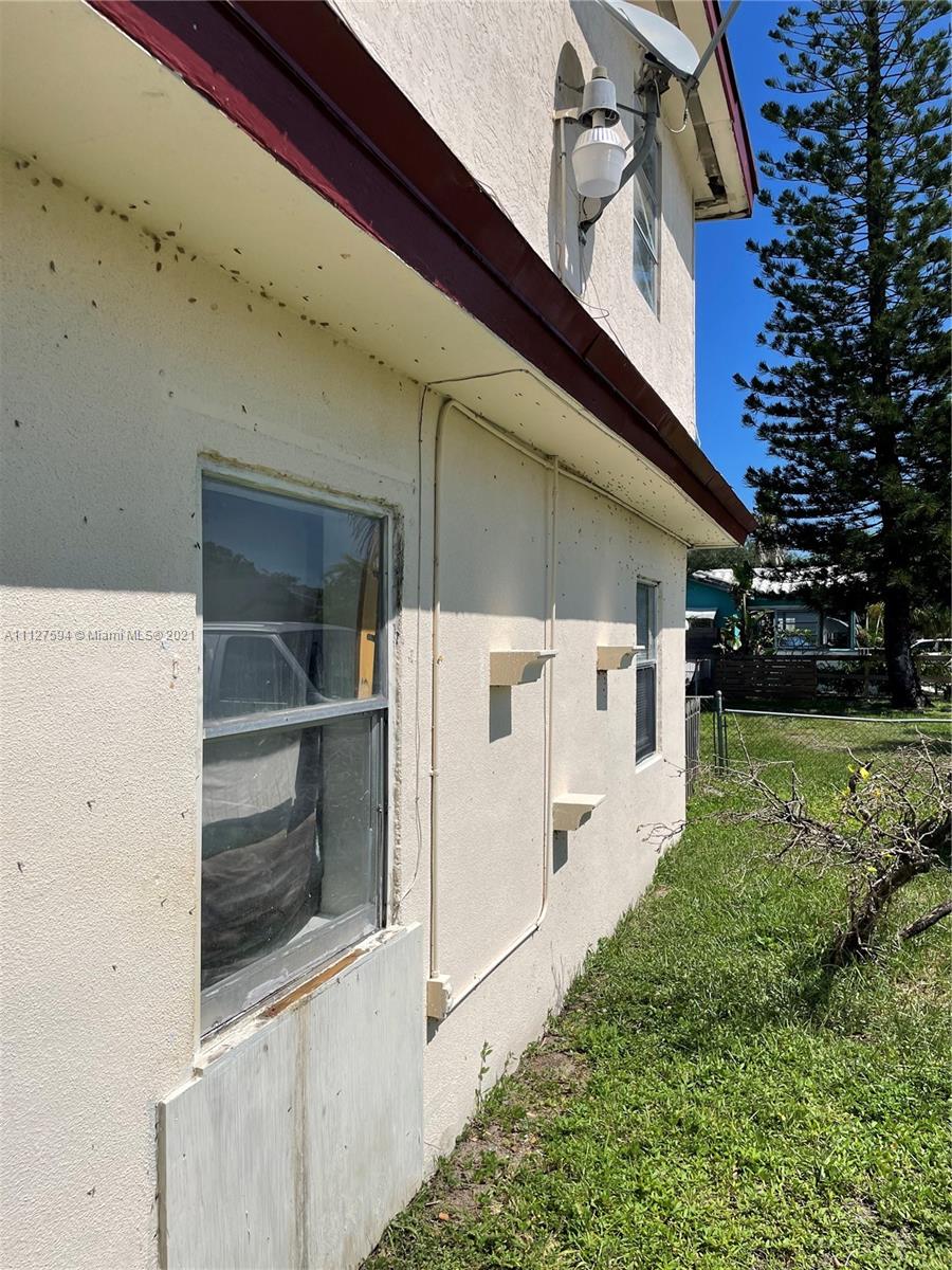 HOLLYWOOD PARK - Residential Income