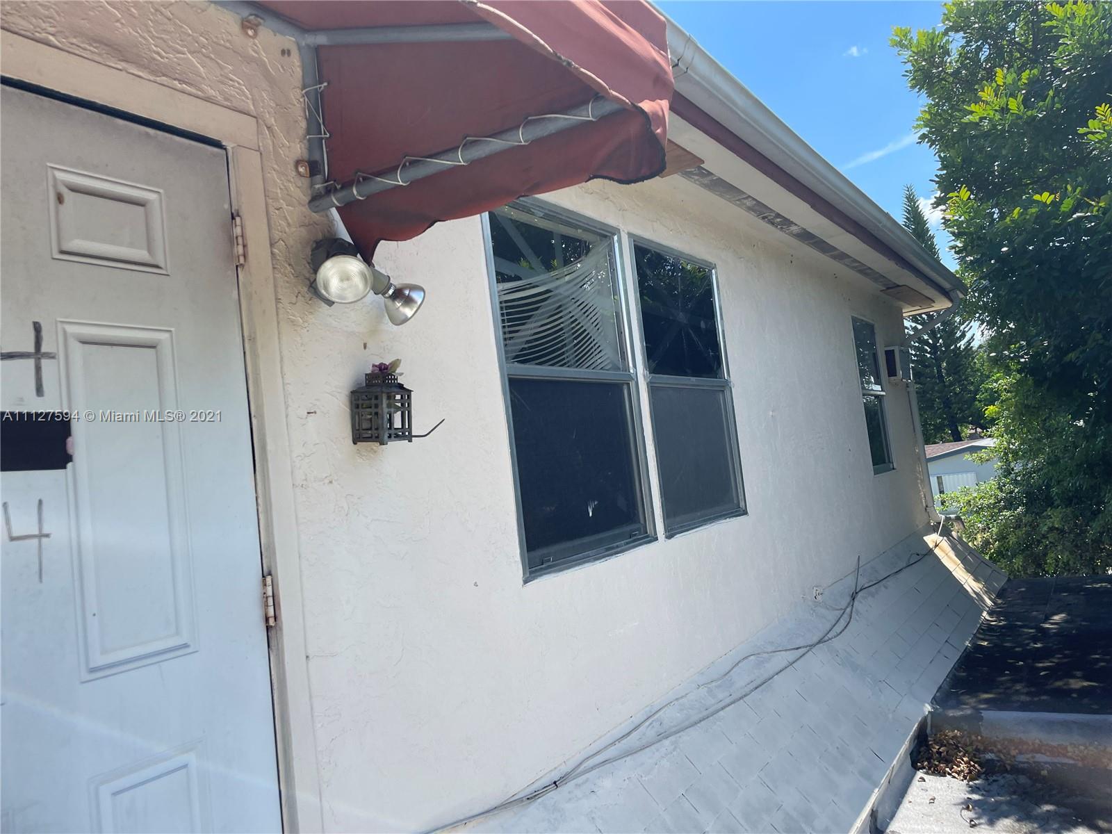 HOLLYWOOD PARK - Residential Income