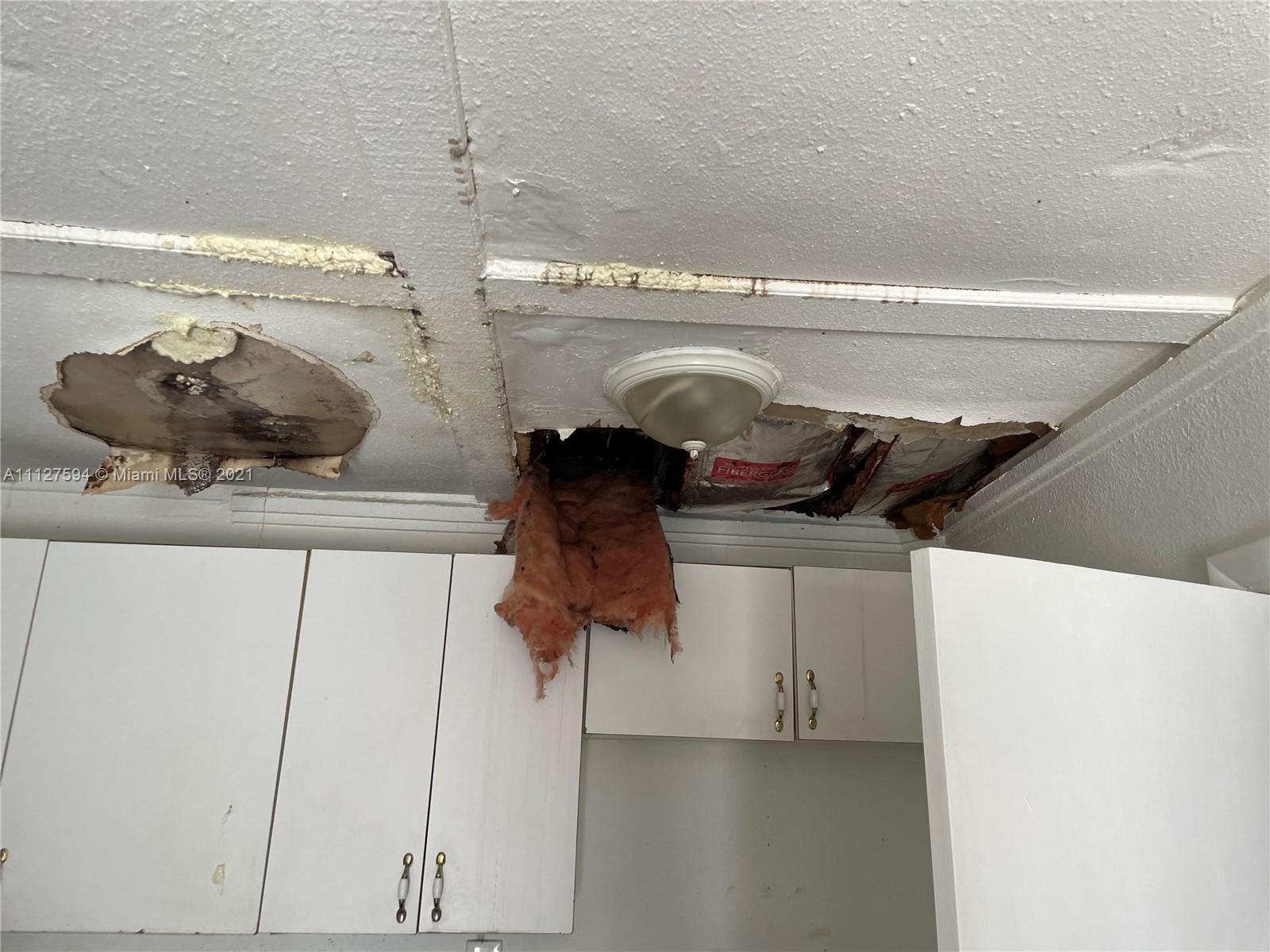 HOLLYWOOD PARK - Residential Income