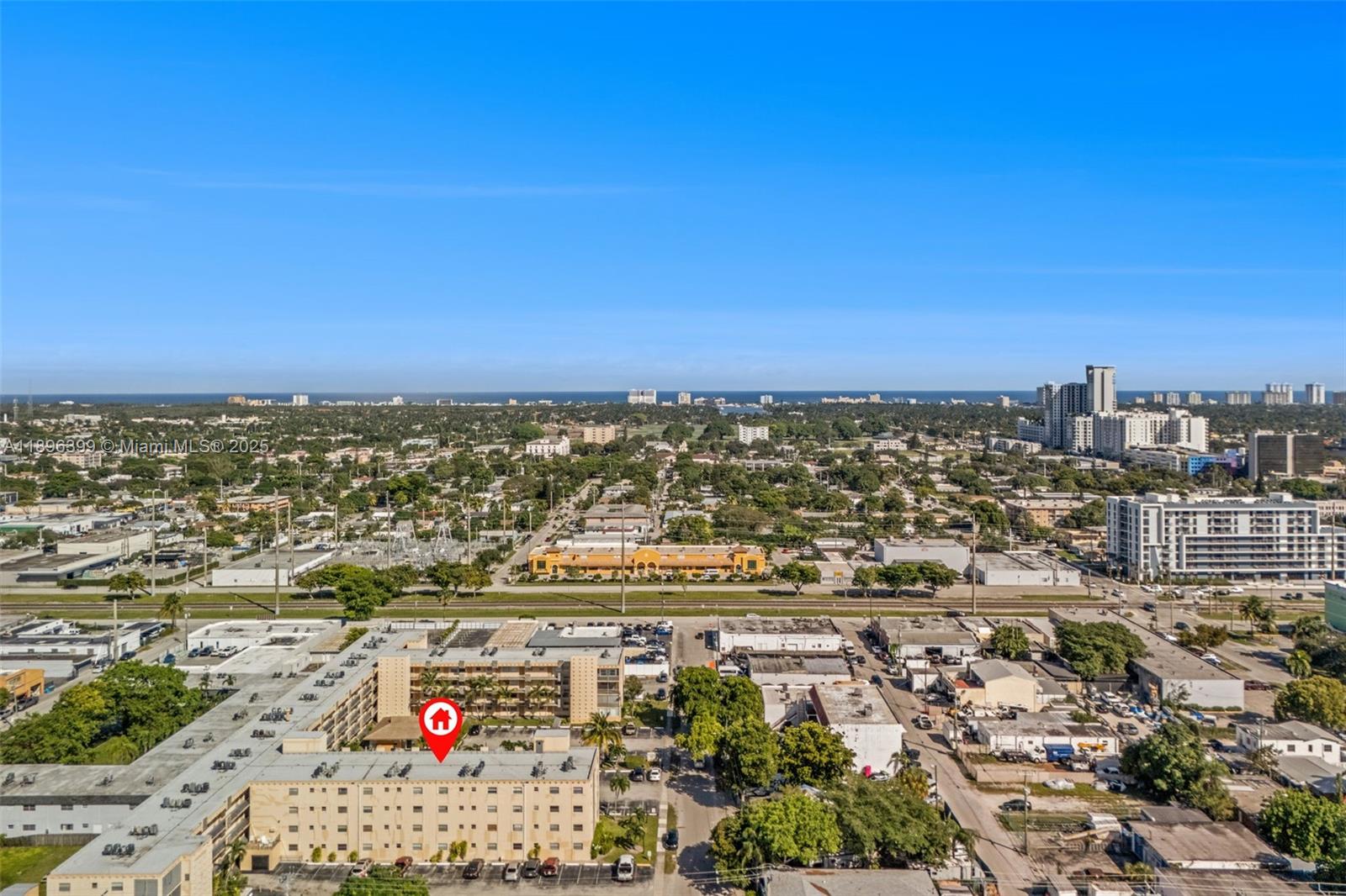 2145 Pierce St 305