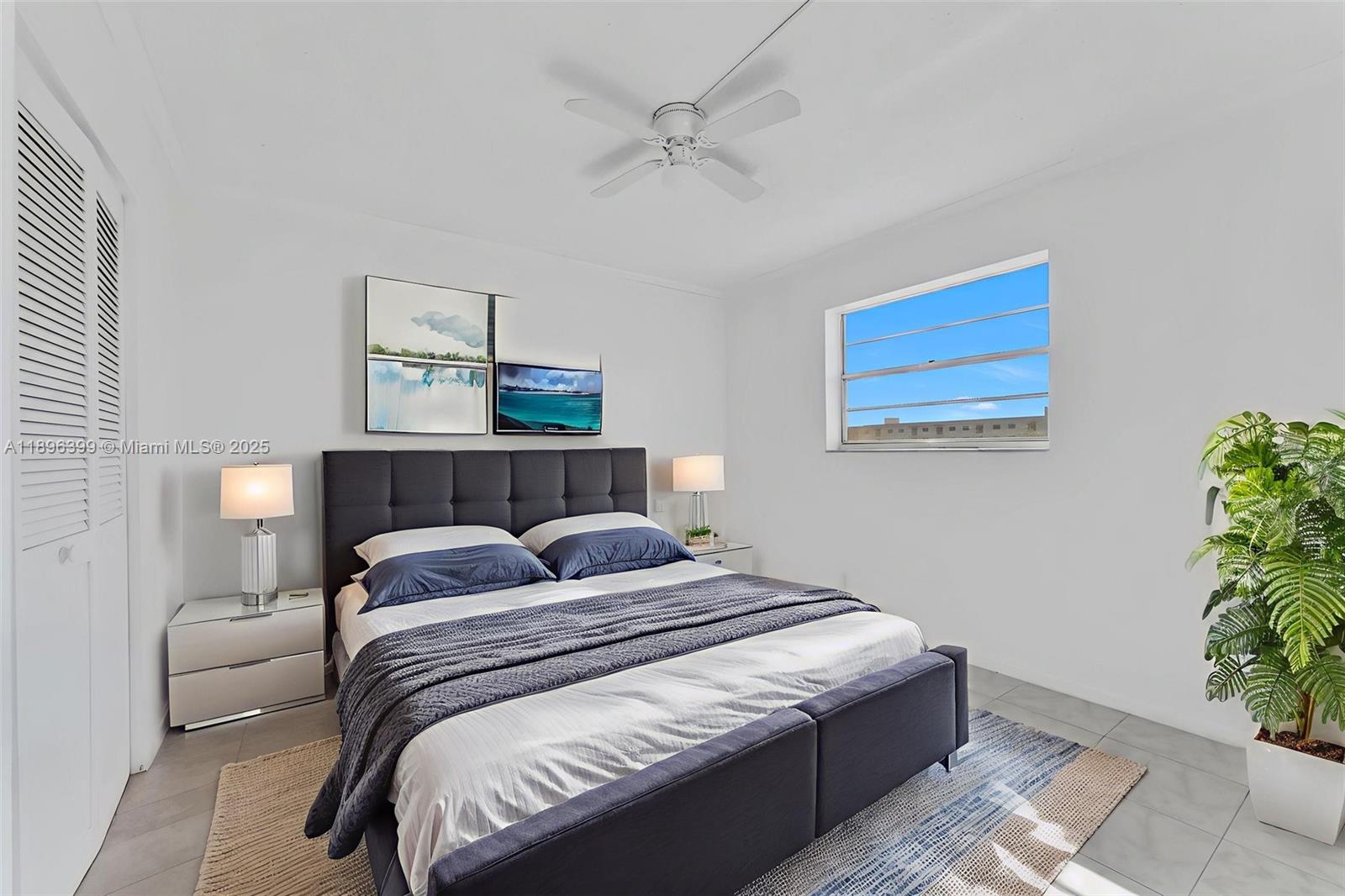 WARRENTON HOUSE CONDO - Residential