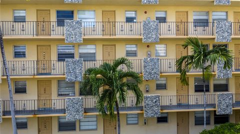 2145 Pierce St 305 Hollywood FL 33020