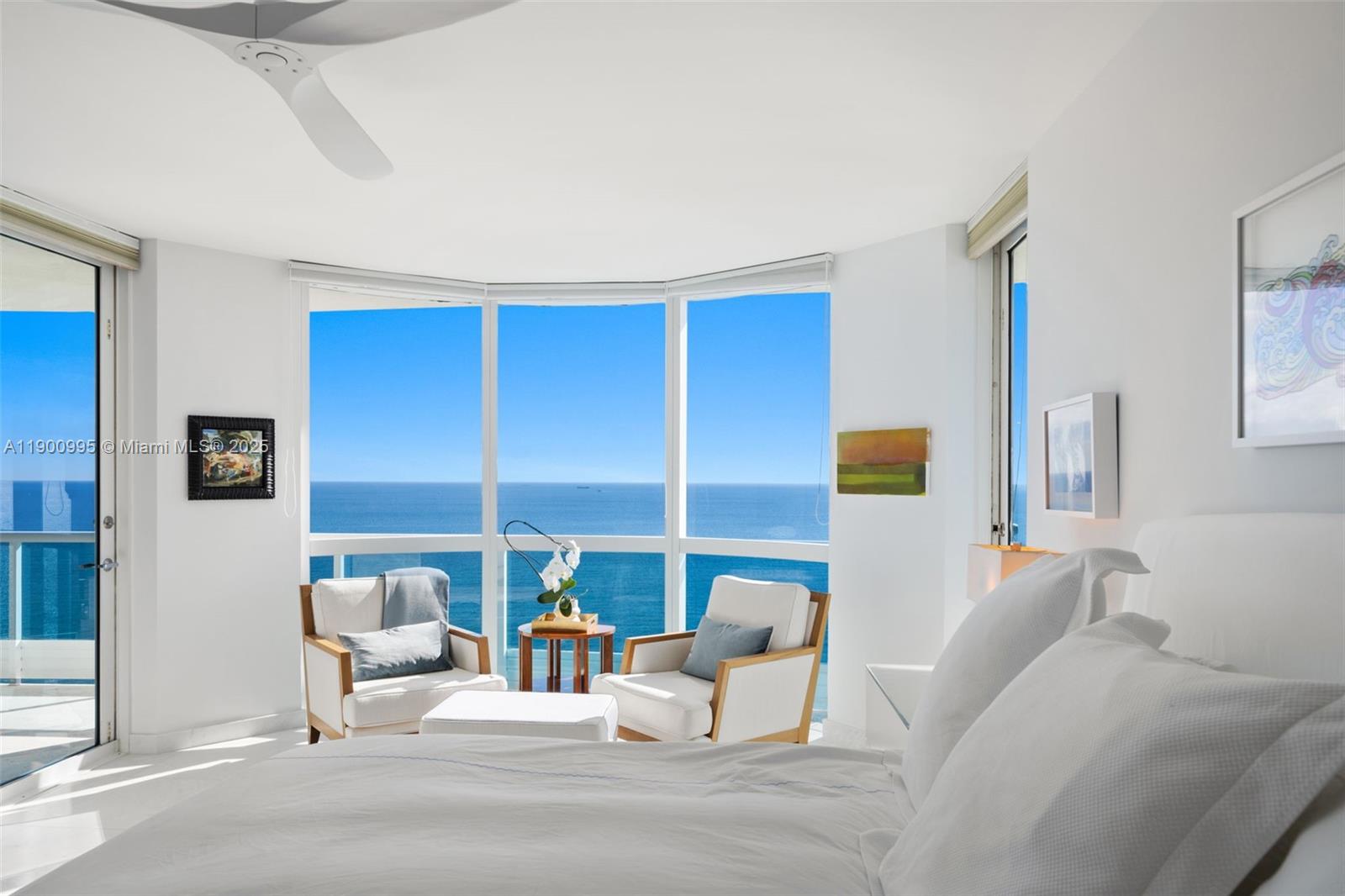 CAPOBELLA CONDO - Residential