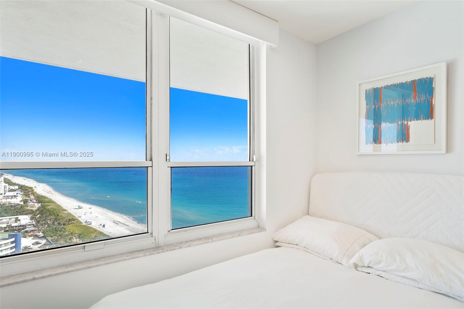 CAPOBELLA CONDO - Residential