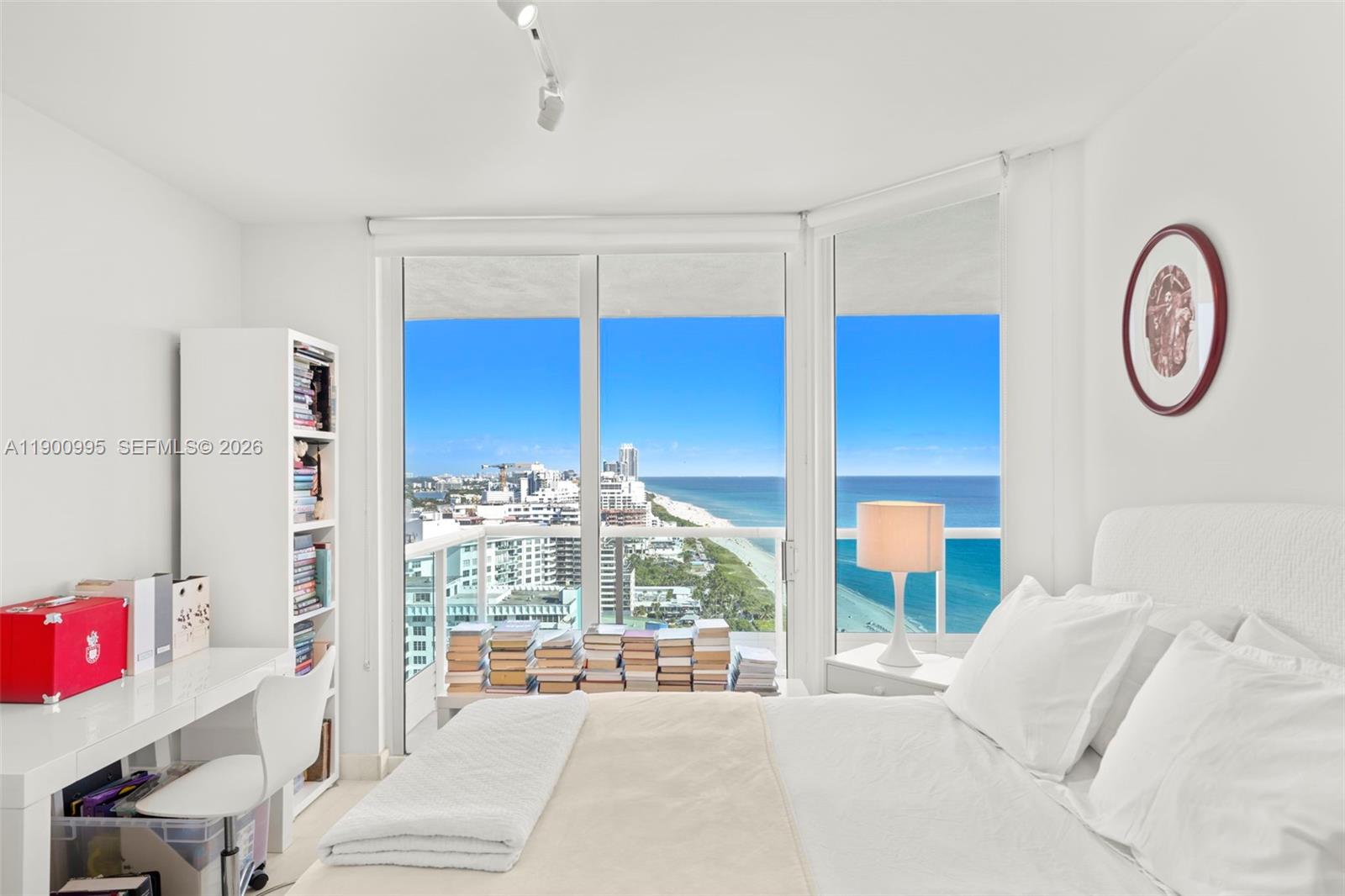 CAPOBELLA CONDO - Residential