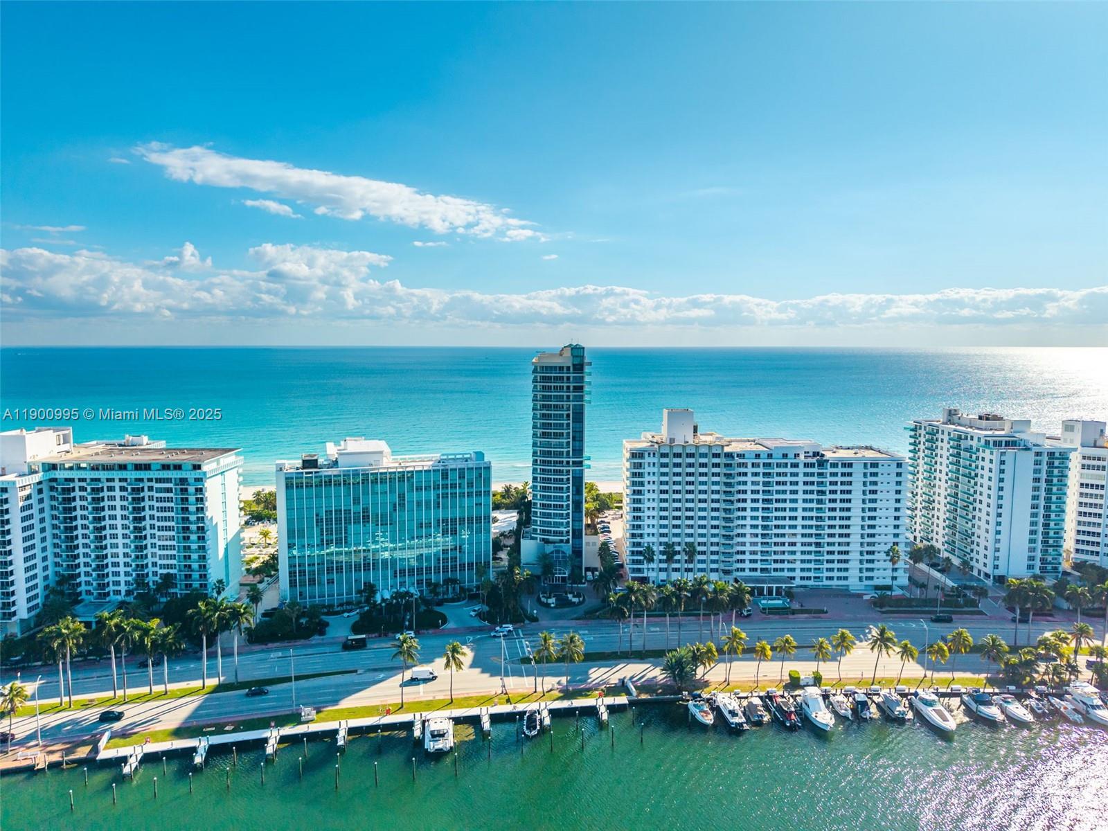 CAPOBELLA CONDO - Residential