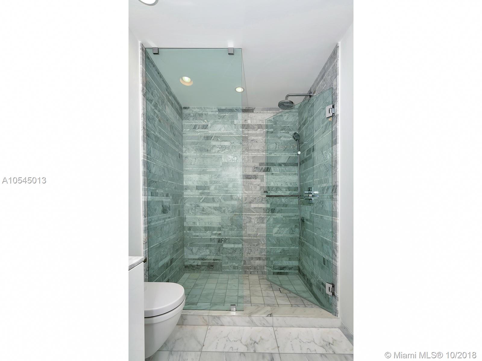 OCEANA BAL HARBOUR CONDO - Residential