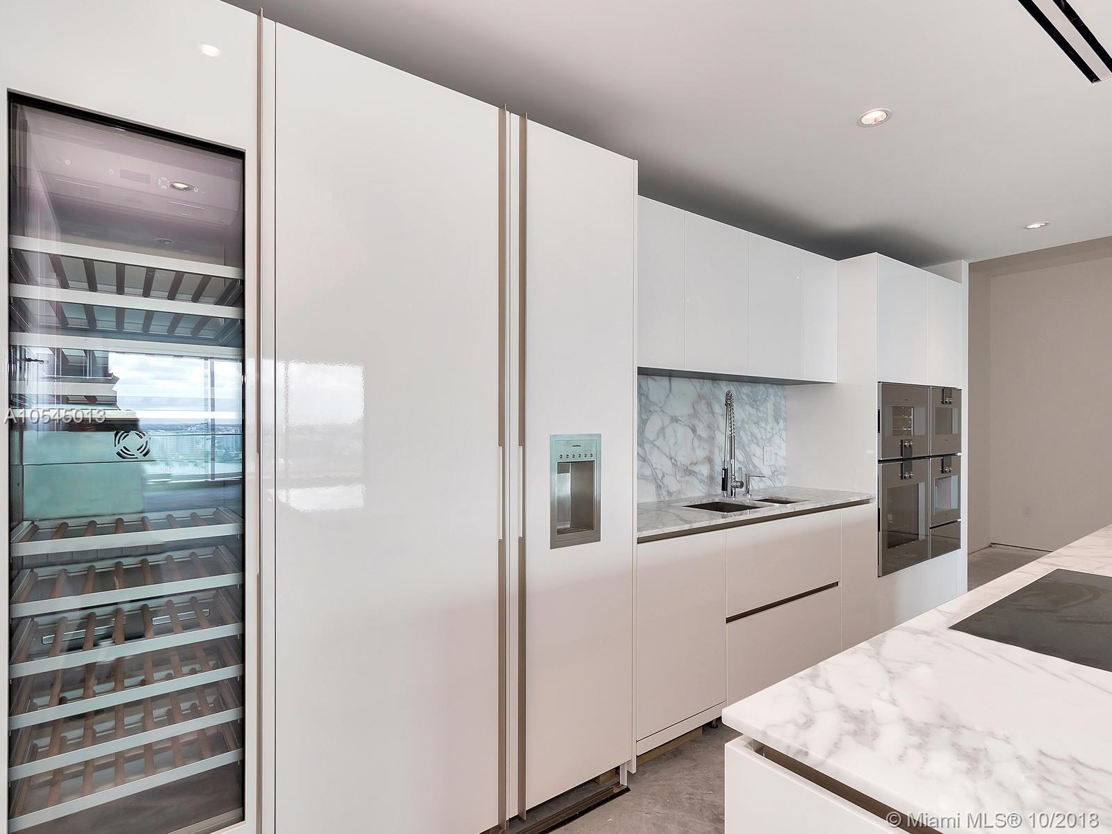 OCEANA BAL HARBOUR CONDO - Residential