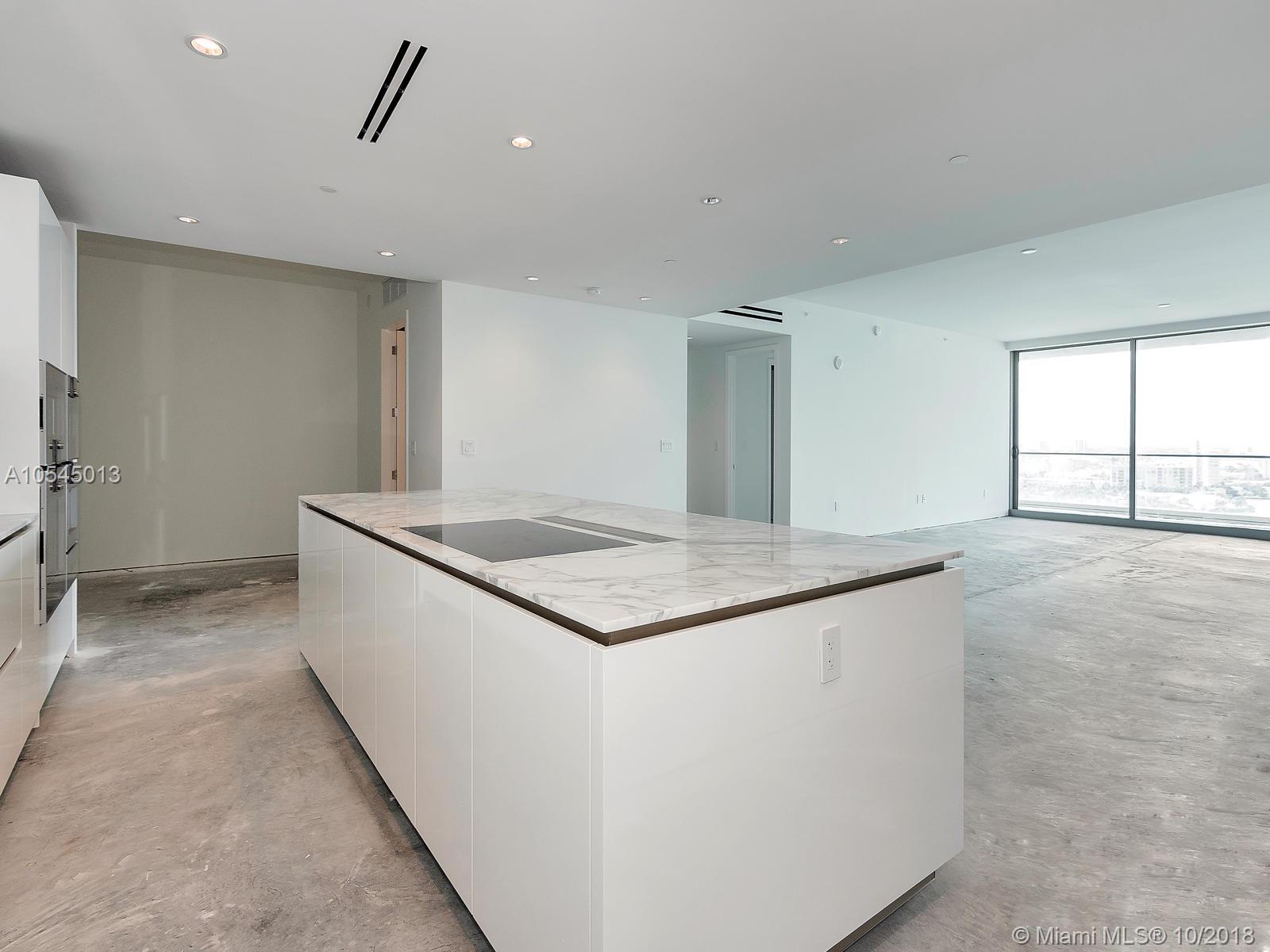 OCEANA BAL HARBOUR CONDO - Residential