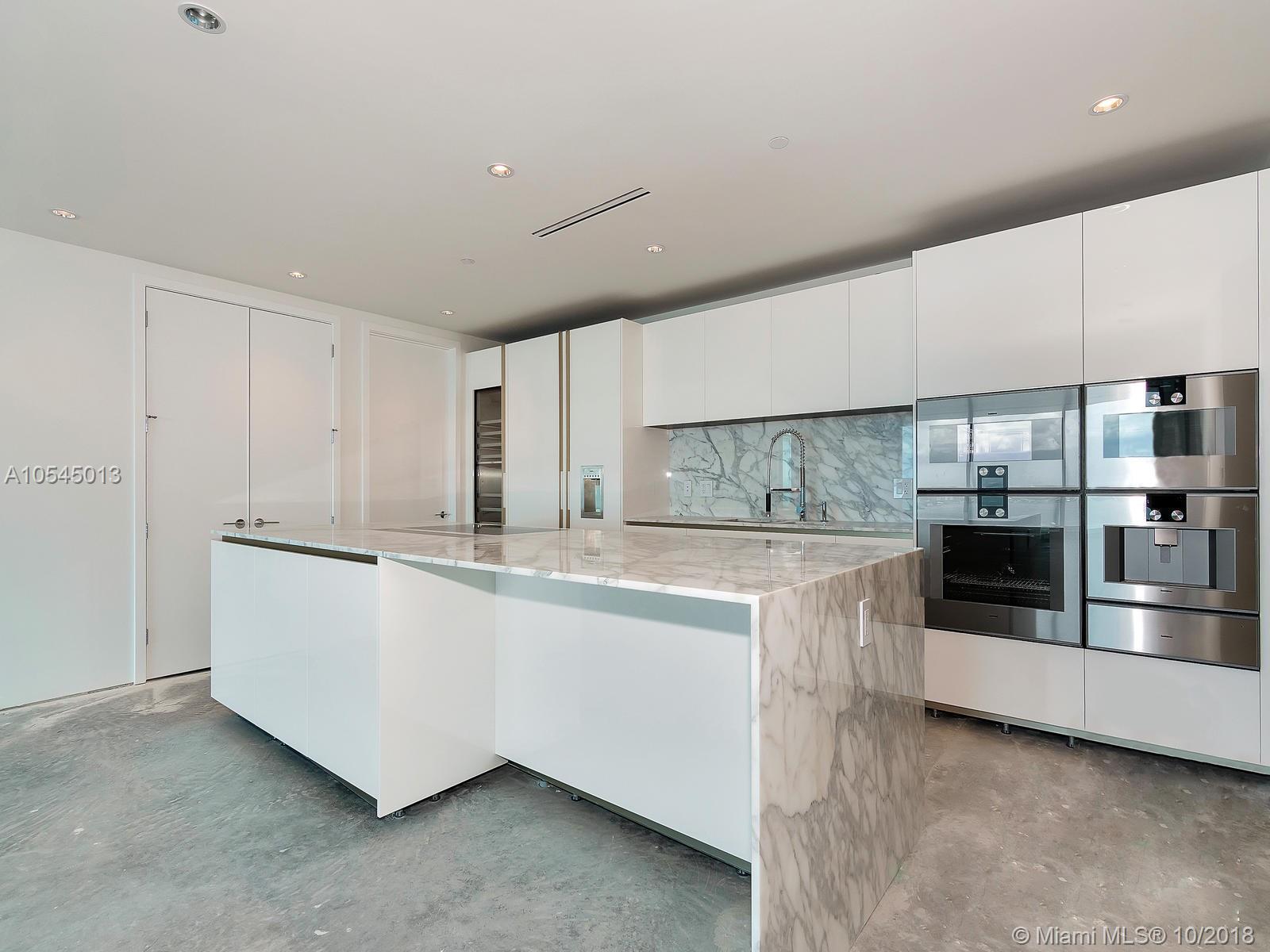 OCEANA BAL HARBOUR CONDO - Residential