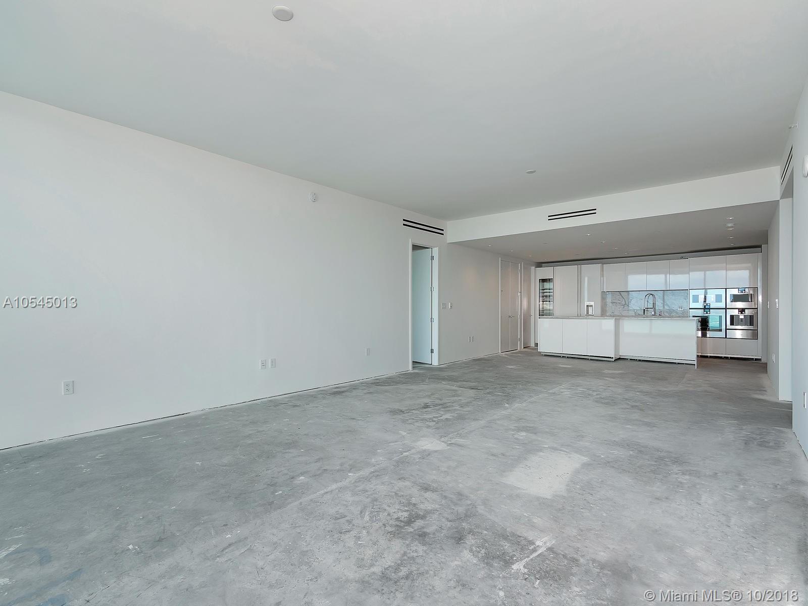 OCEANA BAL HARBOUR CONDO - Residential