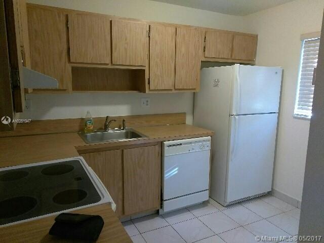 GARDENS NORTH 6 CONDO - Residential Lease