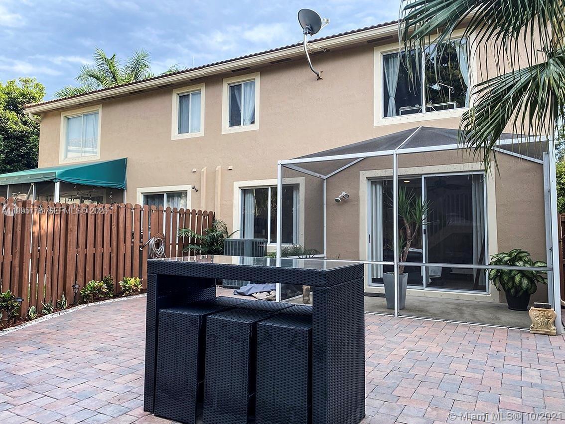 BANYAN TRAILS - Residential Lease