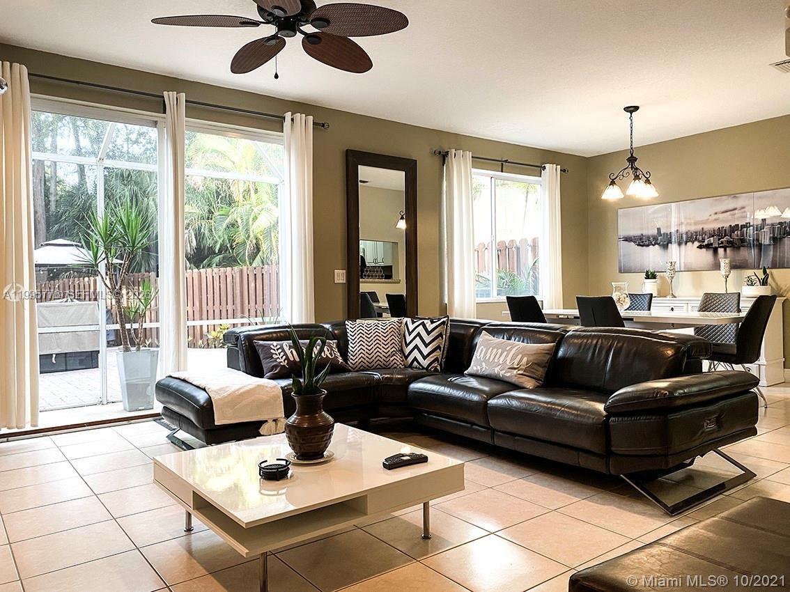 BANYAN TRAILS - Residential Lease