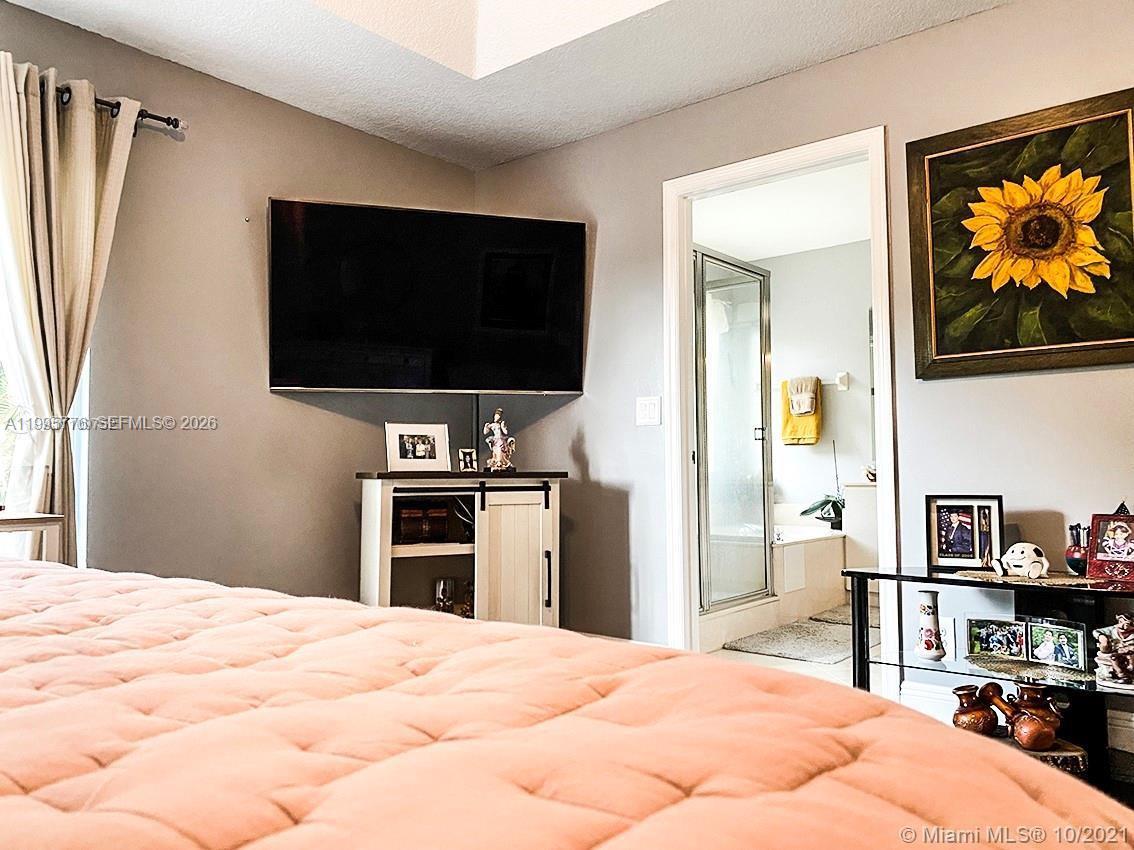 BANYAN TRAILS - Residential Lease