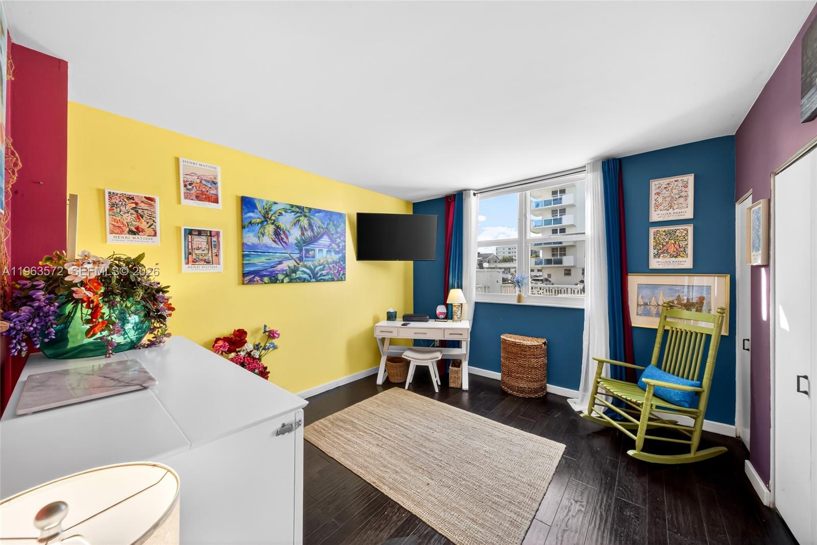 CAMBRIDGE TOWERS CONDO - Residential