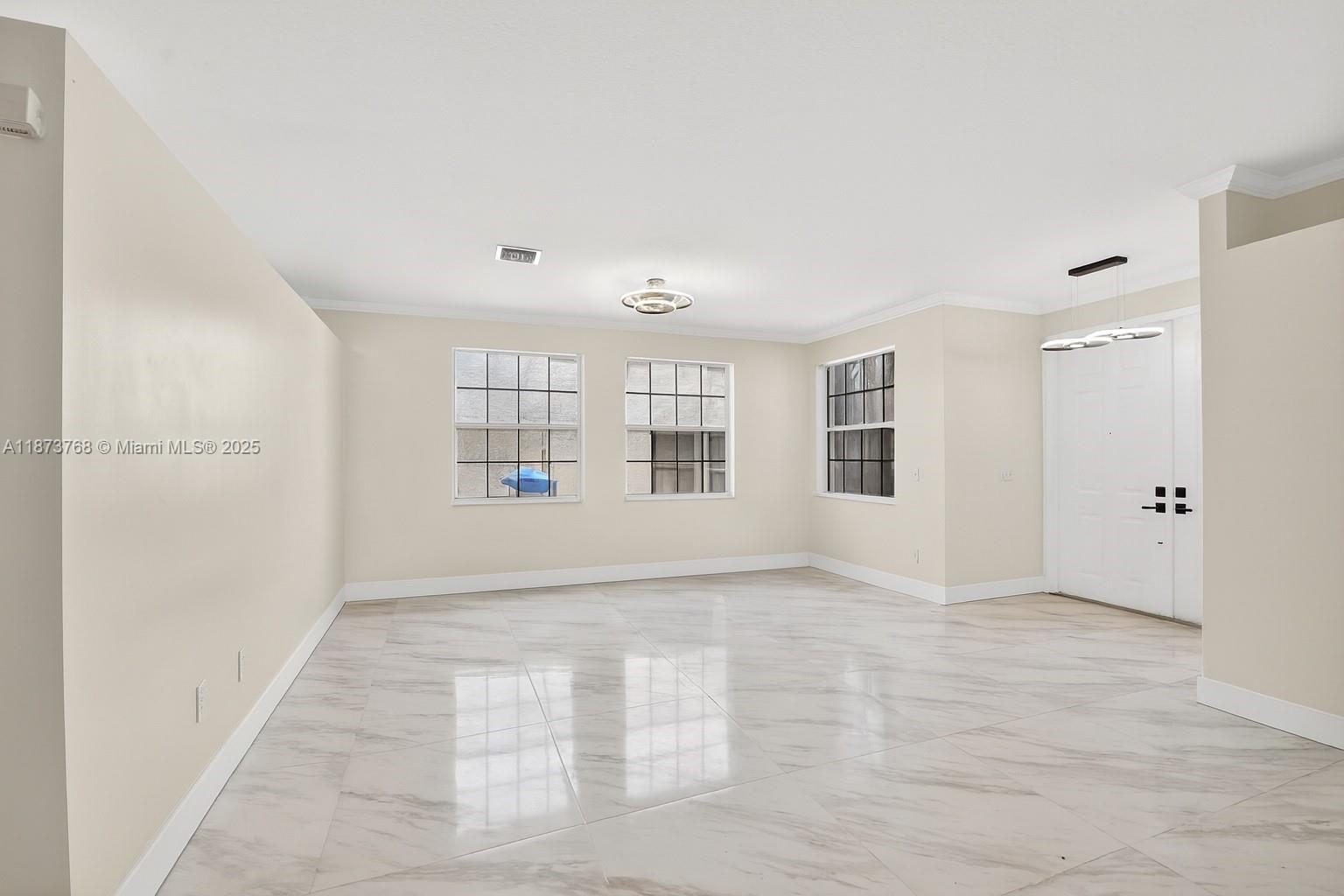 MADISON GREEN 1 PAR B - Residential