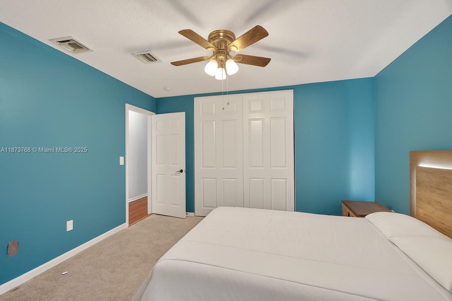 MADISON GREEN 1 PAR B - Residential