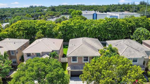 1579 Briar Oak Dr Royal Palm Beach FL 33411