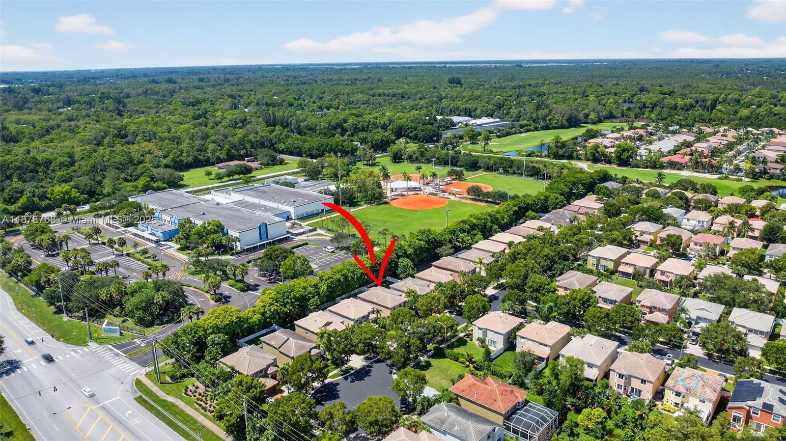 MADISON GREEN 1 PAR B - Residential