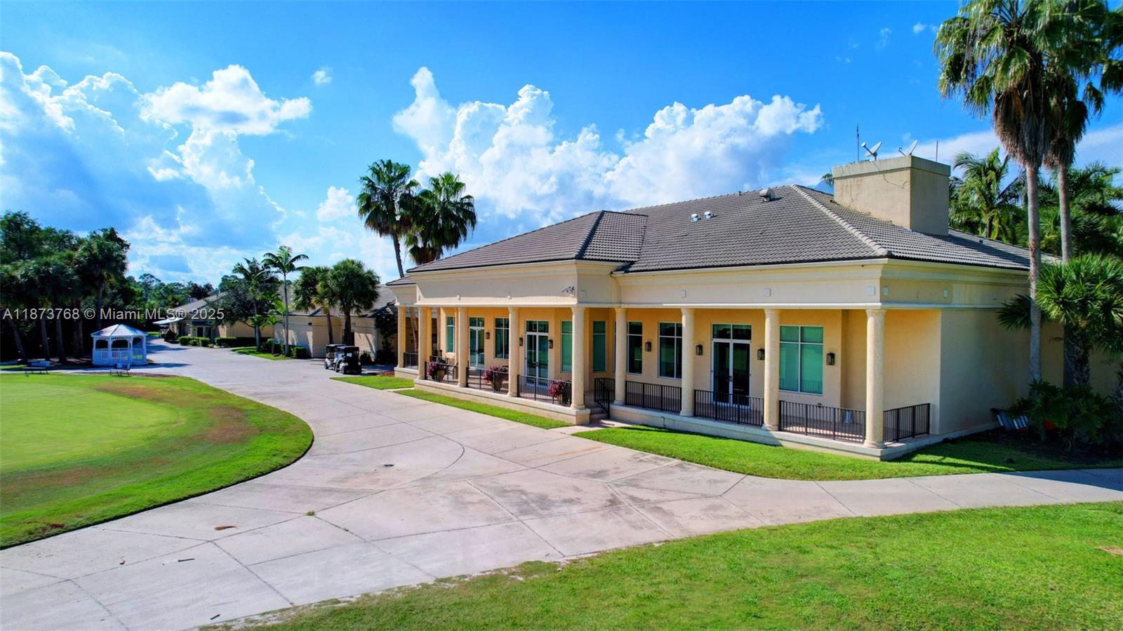 MADISON GREEN 1 PAR B - Residential