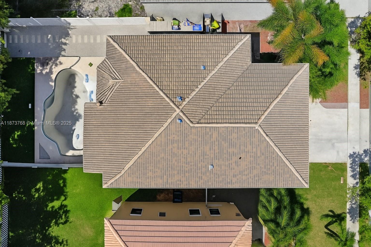 MADISON GREEN 1 PAR B - Residential