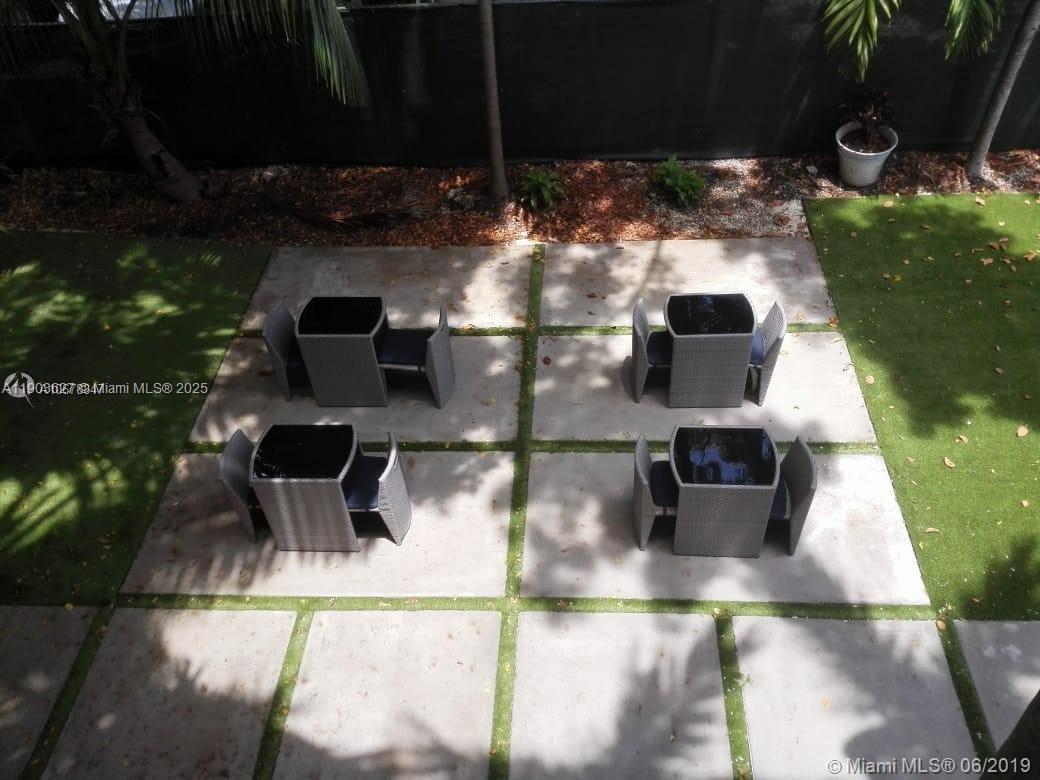 BEVERLY TERR - Residential Lease