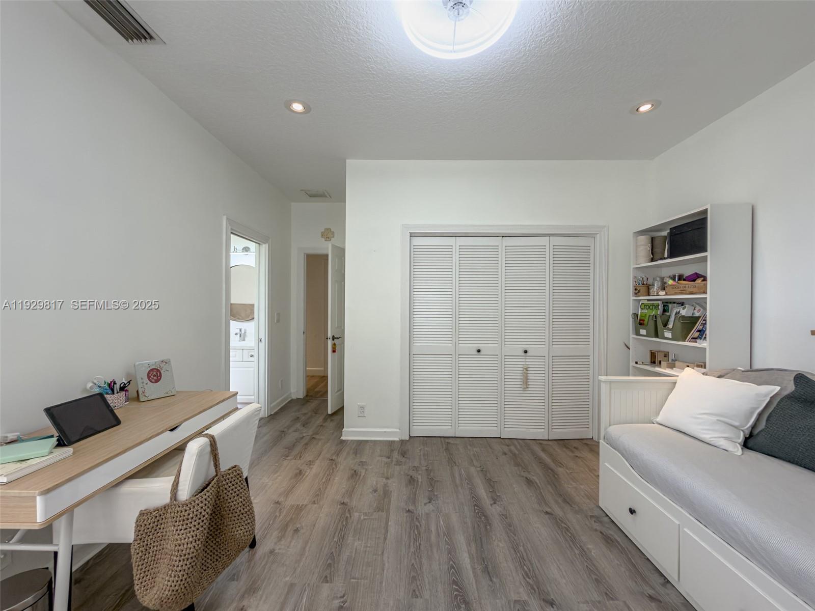 SECTOR 7 SOUTH - Residential