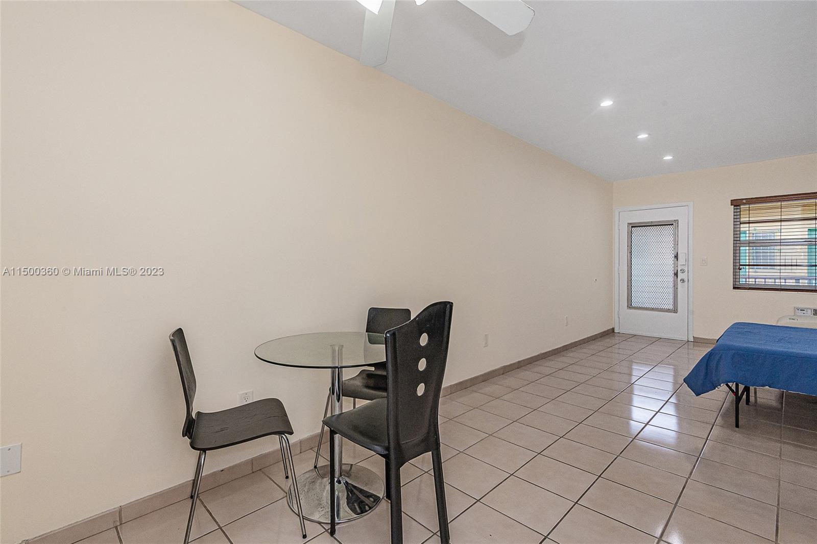 644 MERIDIAN BUILDING CON - Residential