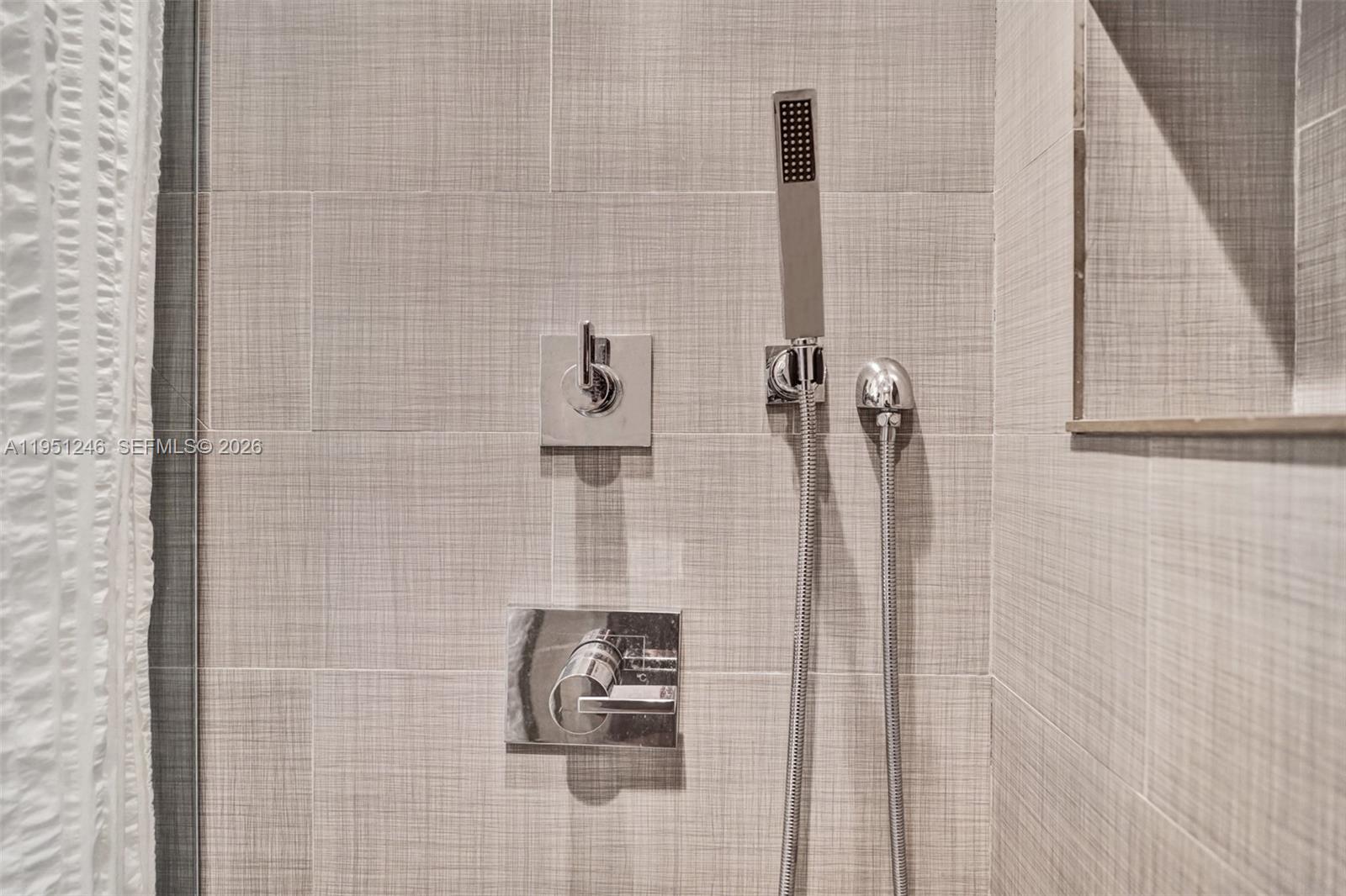 ROCK CREEK PHASE TWO - Residential