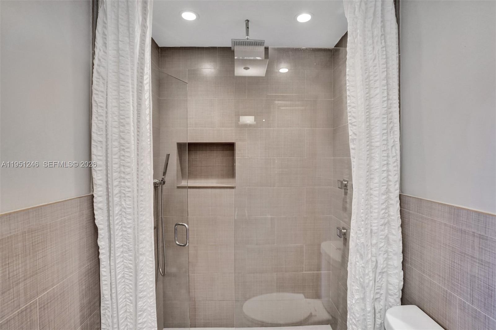 ROCK CREEK PHASE TWO - Residential