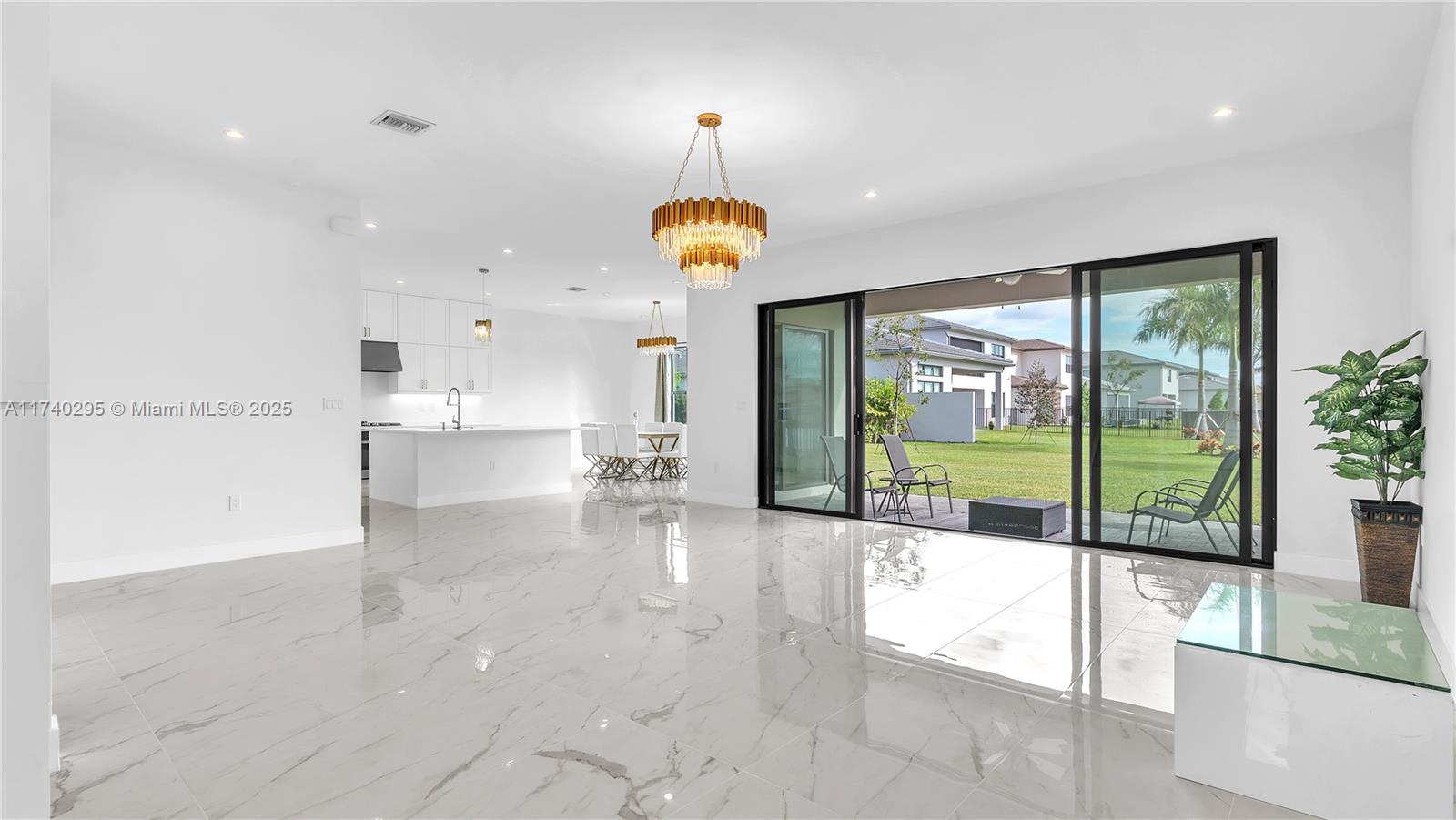 BOCA RATON GOLF COURSE - Residential