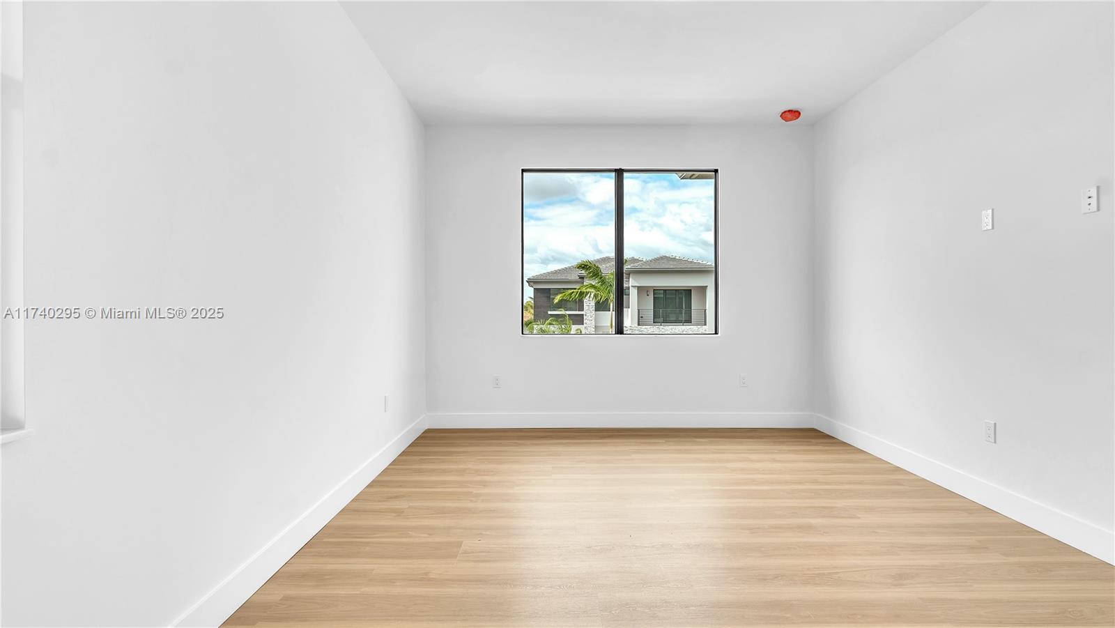BOCA RATON GOLF COURSE - Residential
