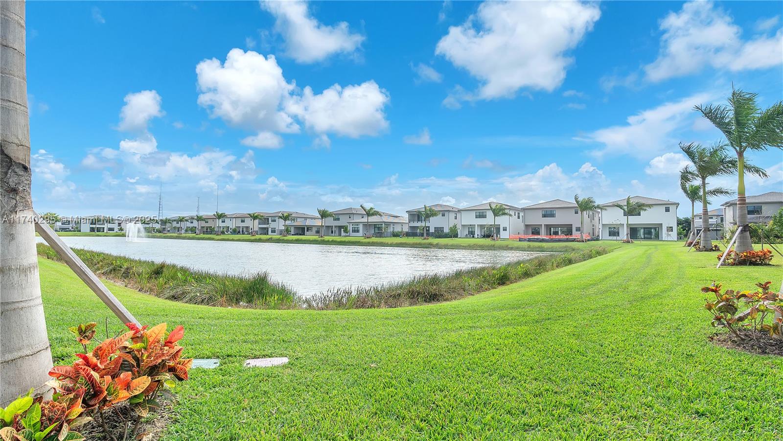 BOCA RATON GOLF COURSE - Residential