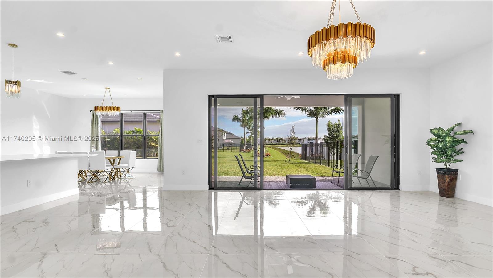 BOCA RATON GOLF COURSE - Residential