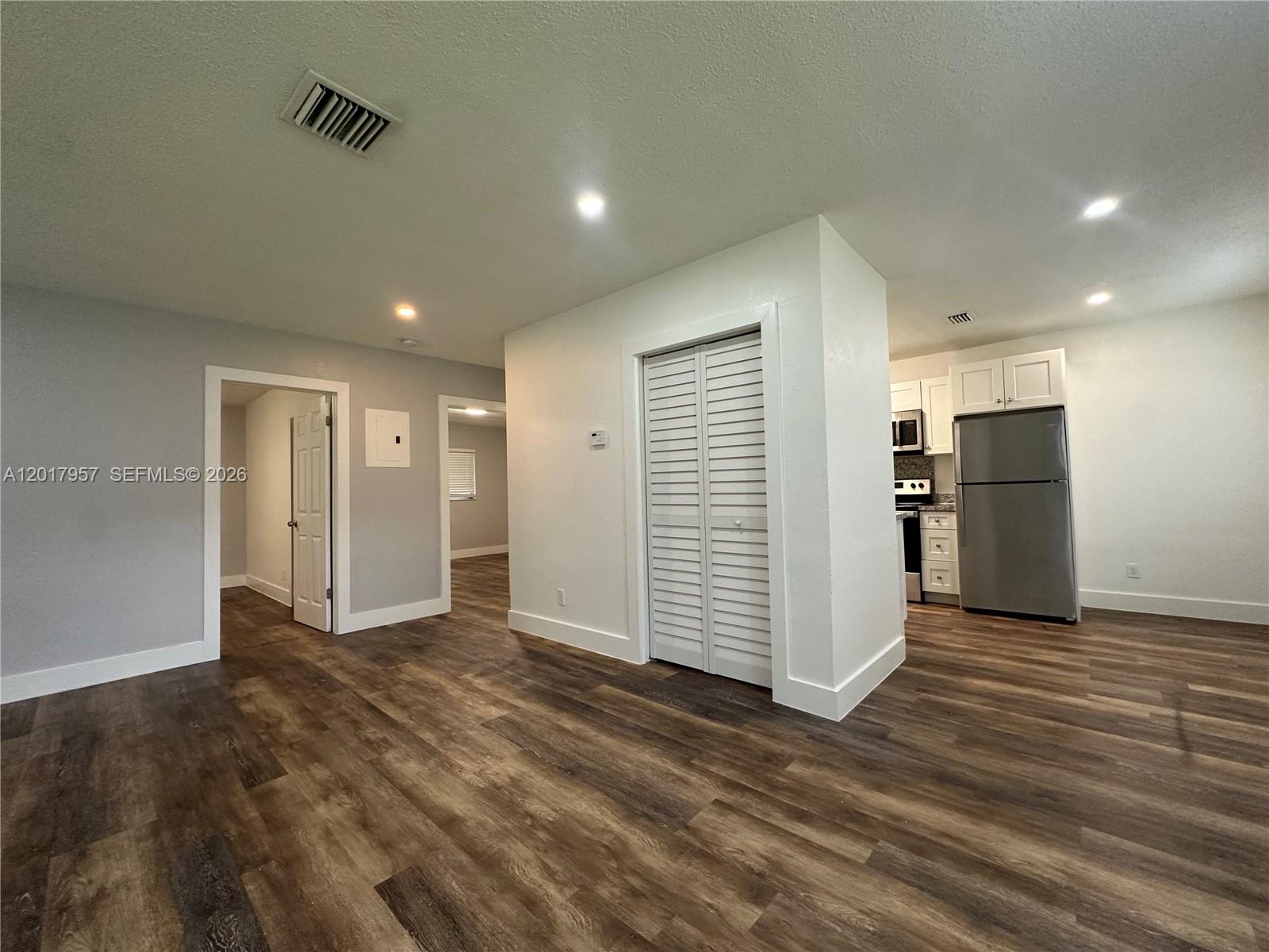 3315 SW 15th Ave 1