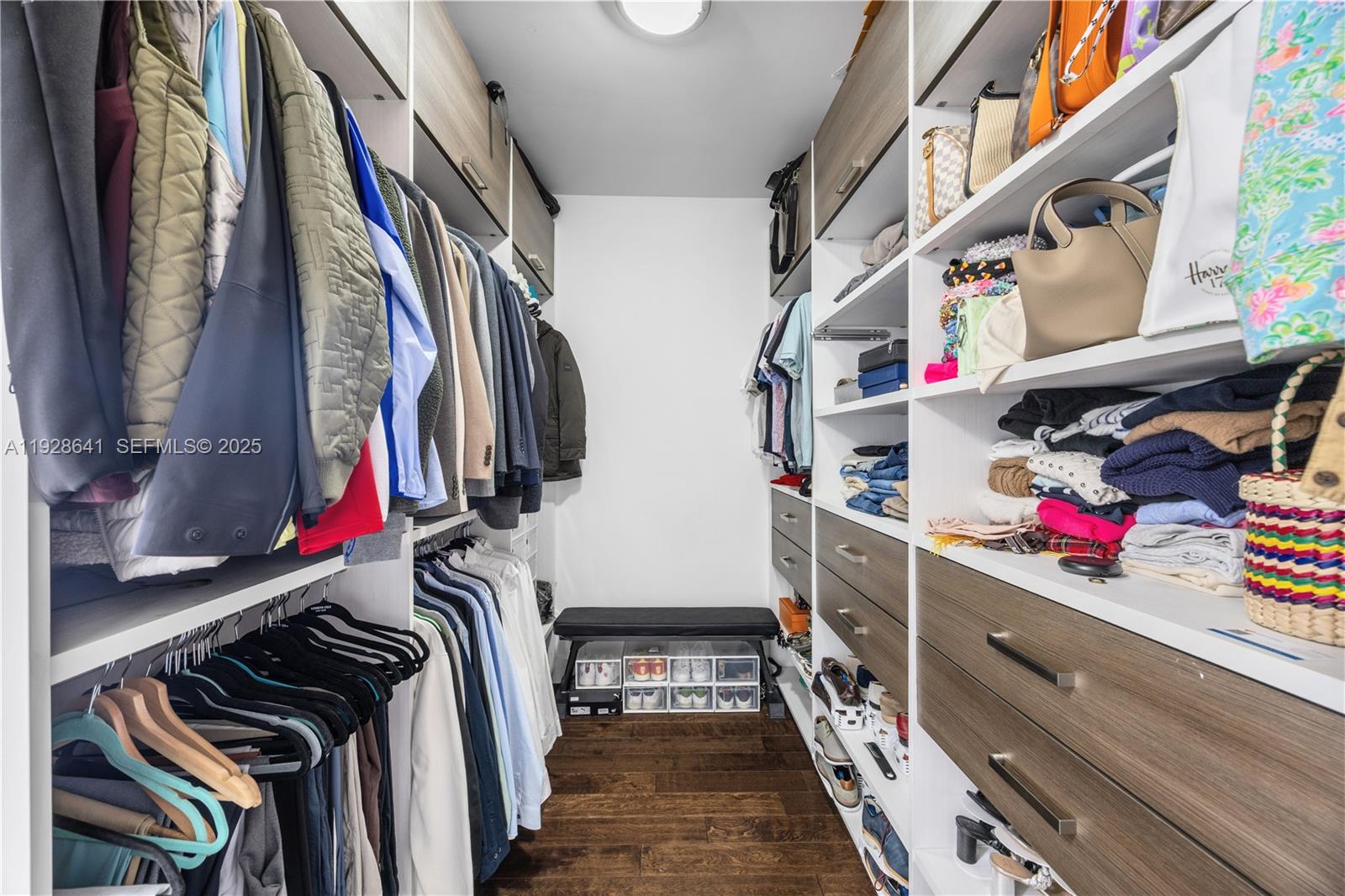 VINTAGE ESTATES - Residential Lease