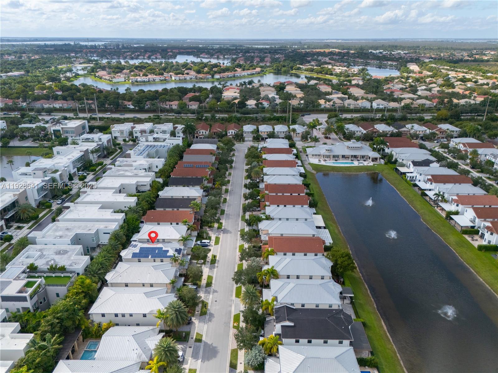 VINTAGE ESTATES - Residential Lease