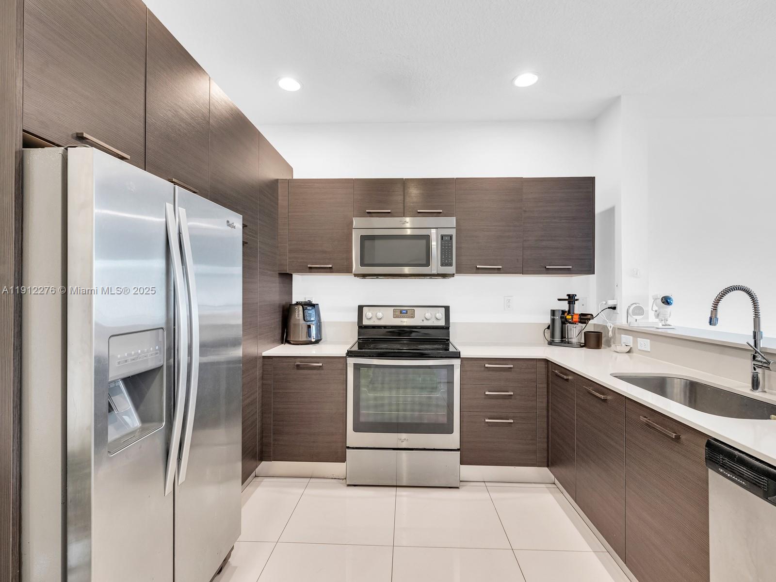 GEORGETOWN - Residential