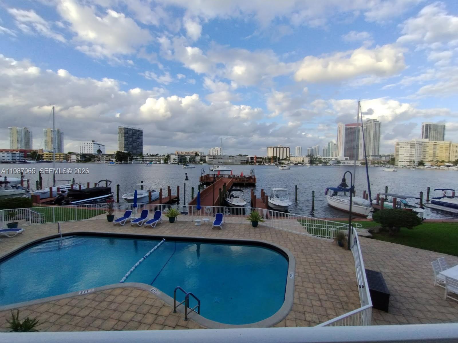 PARK LAYNE TOWERS CONDO - Residential Lease