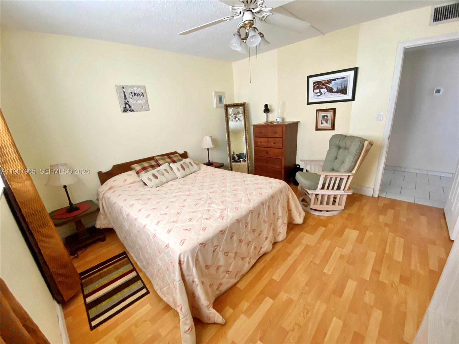 PARK LAYNE TOWERS CONDO - Residential Lease